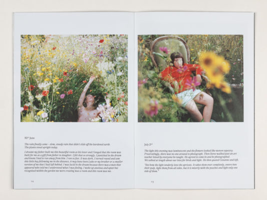 SIÂN DAVEY – THE GARDEN